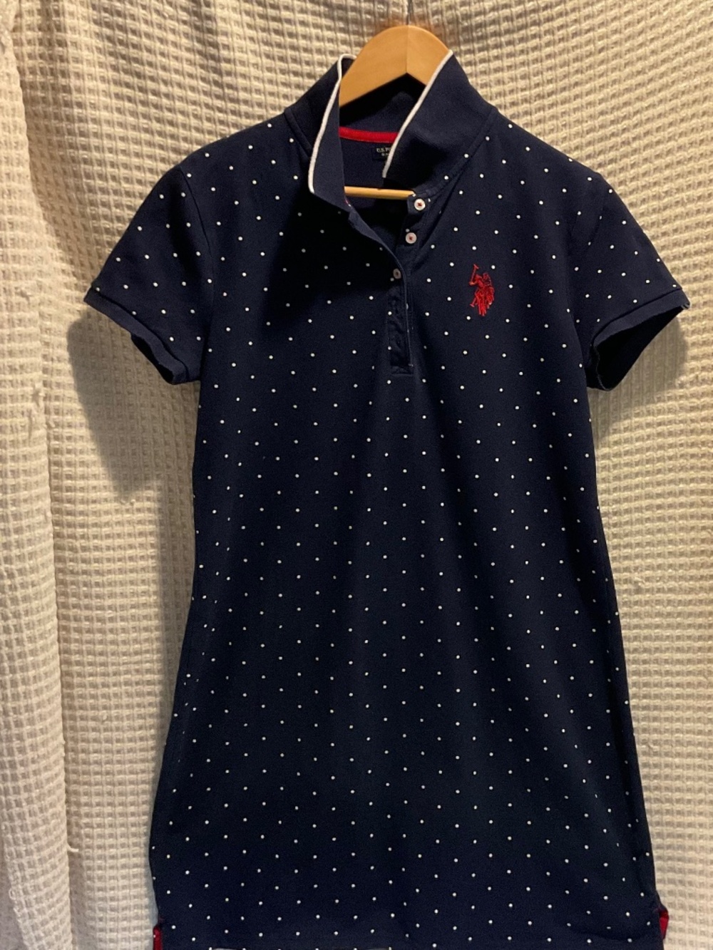 POLO DRESS SIZE LARGE
